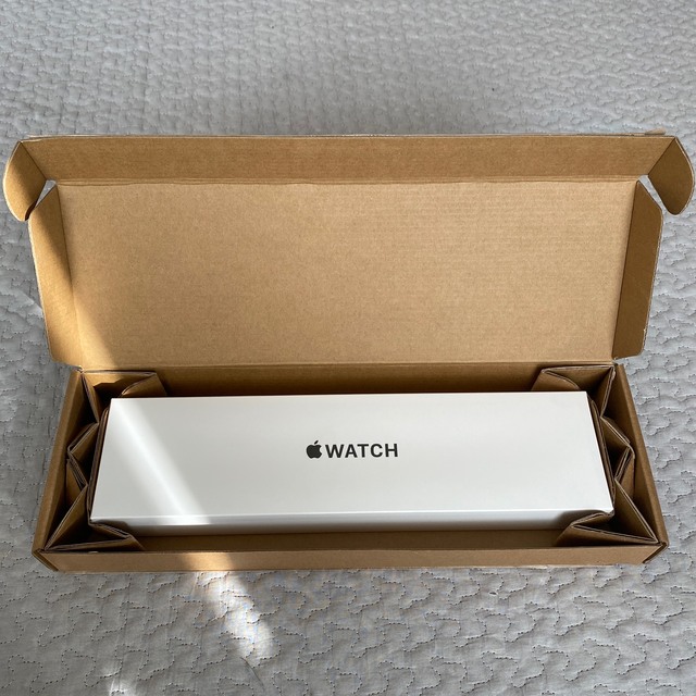 Apple Watch(アップルウォッチ)のayuka様専用　APPLE Apple Watch SE GPSモデル  スマホ/家電/カメラのスマートフォン/携帯電話(その他)の商品写真