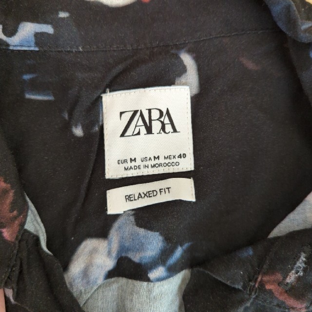 ZARA(ザラ)の値下げ★ZARA　メンズ　シワ加工柄シャツ メンズのトップス(シャツ)の商品写真