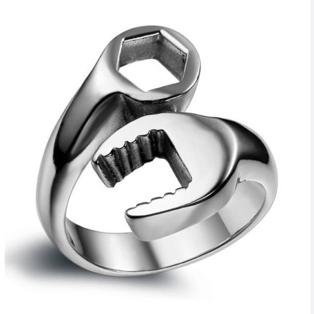 【SALE】リング　メンズ　指輪　シルバー　スパナ　レンチ　20号 レディースのアクセサリー(リング(指輪))の商品写真