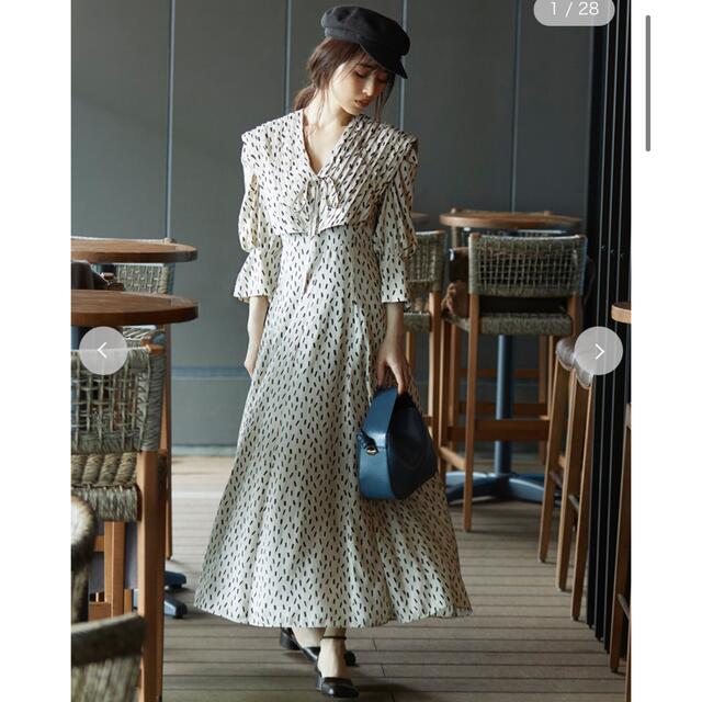 今月で出品終了】ODILE JACOBS Neck Tie Dress-