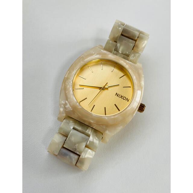 【電池新品の美品】NIXONのTIMETELLER ホワイトマルチ×ゴールド☆