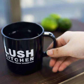 ラッシュ(LUSH)のLUSHキッチン限定♡マグカップ おまけつき！(グラス/カップ)