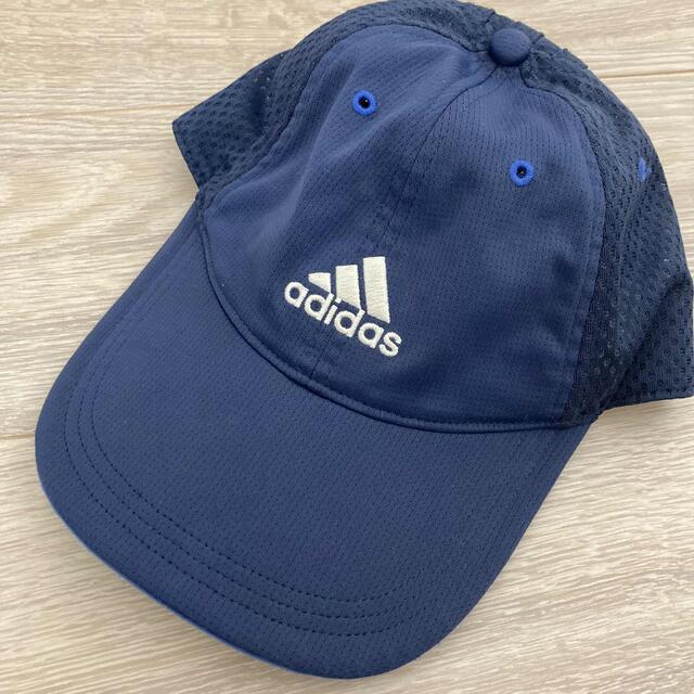 adidas(アディダス)のアディダスキャップ キッズ/ベビー/マタニティのこども用ファッション小物(帽子)の商品写真