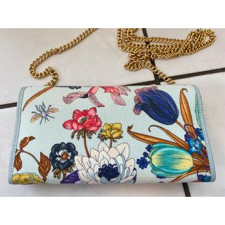 Gucci - 【新品未使用】GUCCI フローラ チェーンウォレットの通販 by
