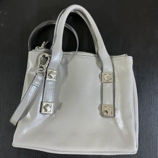 ザラ(ZARA)のZARA グレー　ショルダーバッグ(ショルダーバッグ)