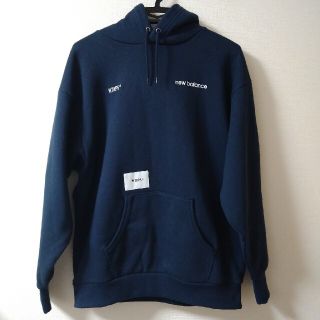 ダブルタップス(W)taps)のwtaps newbalance ACADEMY hooded  Mサイズ(パーカー)