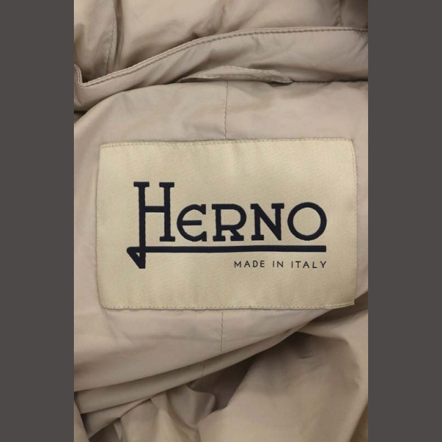 HERNO(ヘルノ)のヘルノ HERNO ダウンコート 異素材切替コート 40 ピンクベージュ レディースのジャケット/アウター(ダウンコート)の商品写真