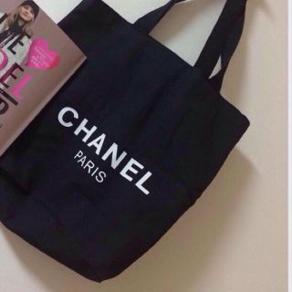 シャネル(CHANEL)の♡シャネルノベルティエコトート♡(トートバッグ)