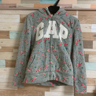 ギャップキッズ(GAP Kids)の美品　GAP KIDS 裏ボアパーカー 花柄　女の子(ジャケット/上着)