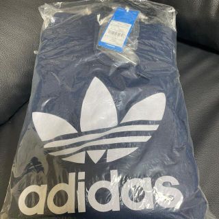 アディダス(adidas)のadidasパーカー(パーカー)