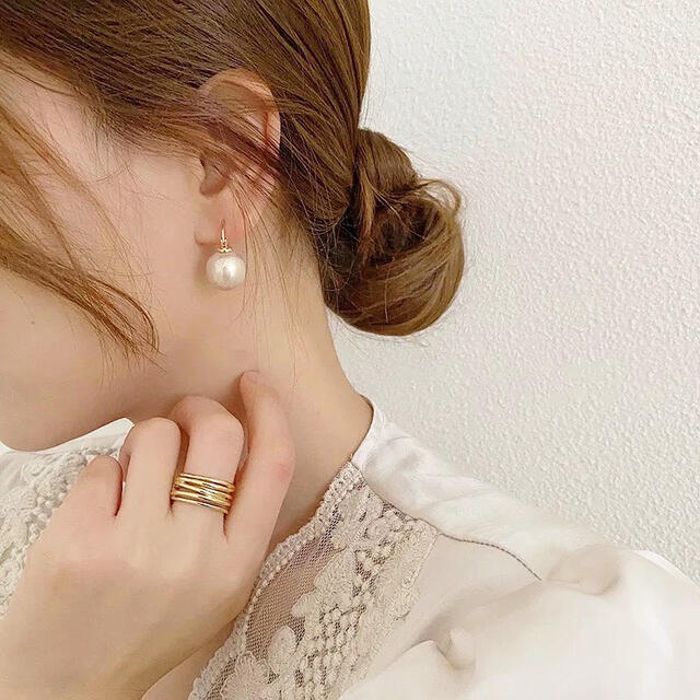 DEUXIEME CLASSE(ドゥーズィエムクラス)のpearl hoop pierce 18k coating レディースのアクセサリー(ピアス)の商品写真