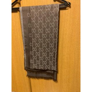 グッチ(Gucci)のGUCCI マフラー　ストール(マフラー)