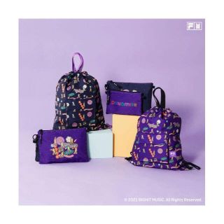 ボウダンショウネンダン(防弾少年団(BTS))の新品送料無料 ノベルティ付き FILA x DYNAMITE ナップ&ポーチ 紫(その他)