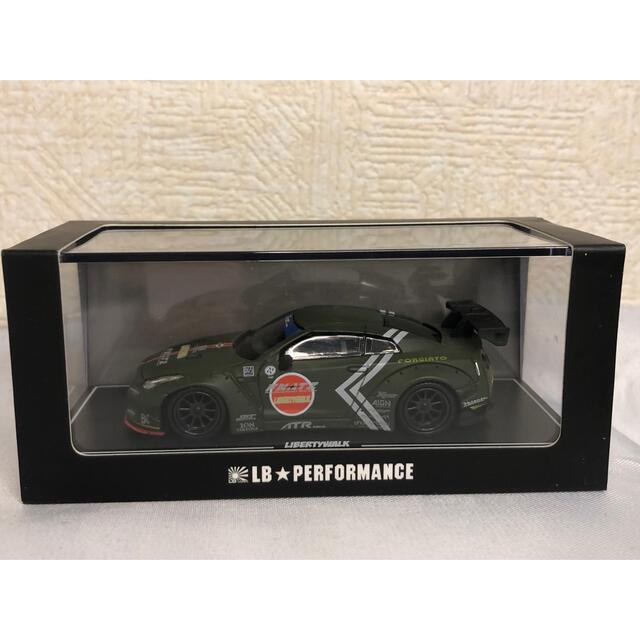 LBWK 特注 ニッサン　GT-R ゼロファイター 零式 1/64ミニカー