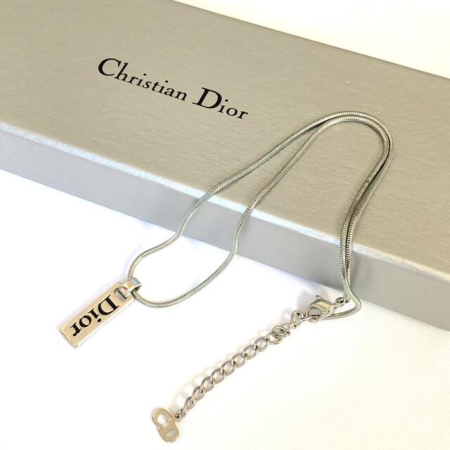 Christian Dior(クリスチャンディオール)のChristian Dior/クリスチャンディオール Diorロゴバーネックレス レディースのアクセサリー(ネックレス)の商品写真