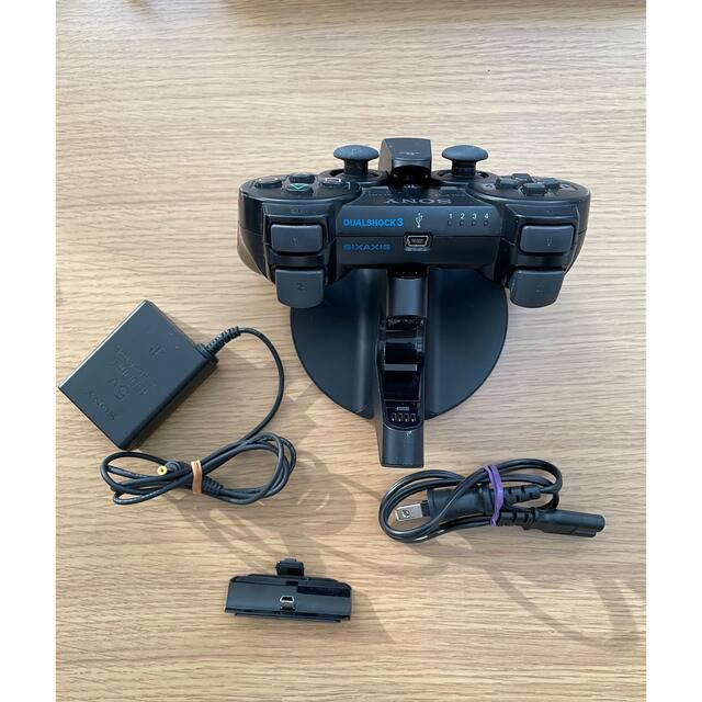PlayStation3(プレイステーション3)のプレイステーション３　PS3　HDD 931GB　トルネと充電スタンド付き スマホ/家電/カメラのテレビ/映像機器(その他)の商品写真