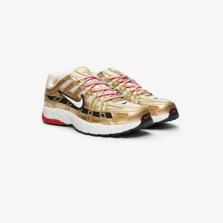 ナイキ(NIKE)のNIKE W P-6000 METALLIC GOLD　ナイキ　P6000　金(スニーカー)