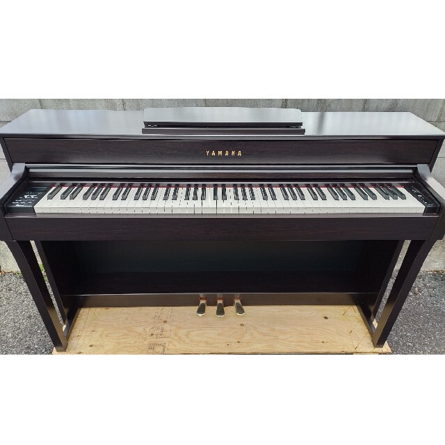 電子ピアノ CLP-635 2018年購入ほぼ未使用 送料込み YAMAHA Chouninki