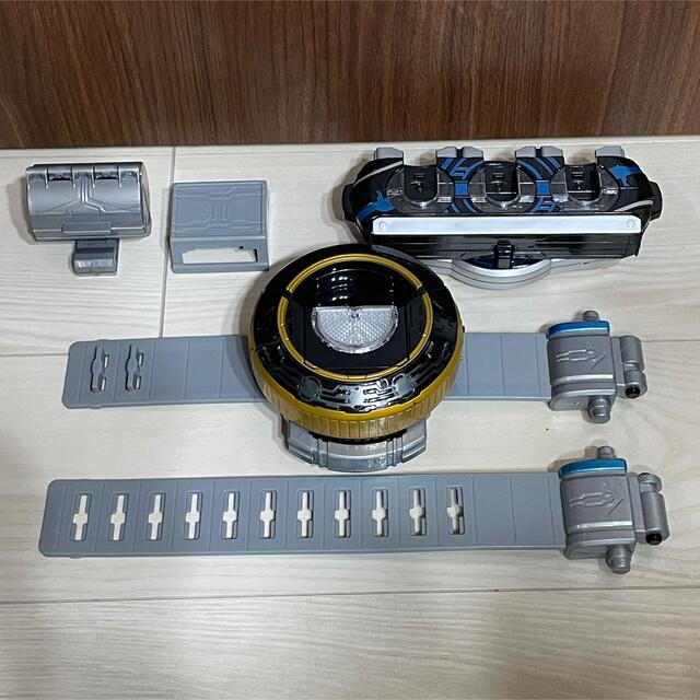 SUPER BEST 変身ベルト 仮面ライダーOOO DXオーズドライバー SUPER BEST 変身ベルト 仮面ライダーOOO DXオーズドライバー
