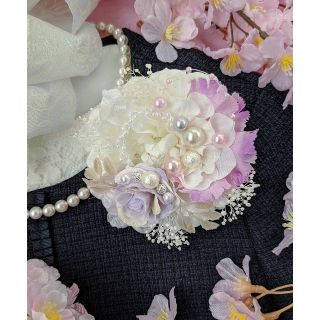 ホワイトダリア🌸薔薇🌸霞草🌸卒業式コサージュ🌸入学式🌸入園式🌸413(コサージュ/ブローチ)