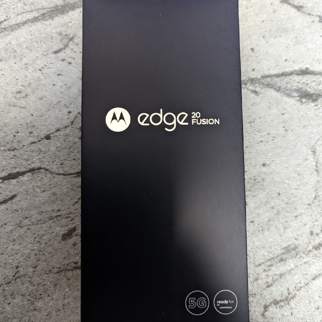 スマホmotorola edge 20 fusion SIMフリー