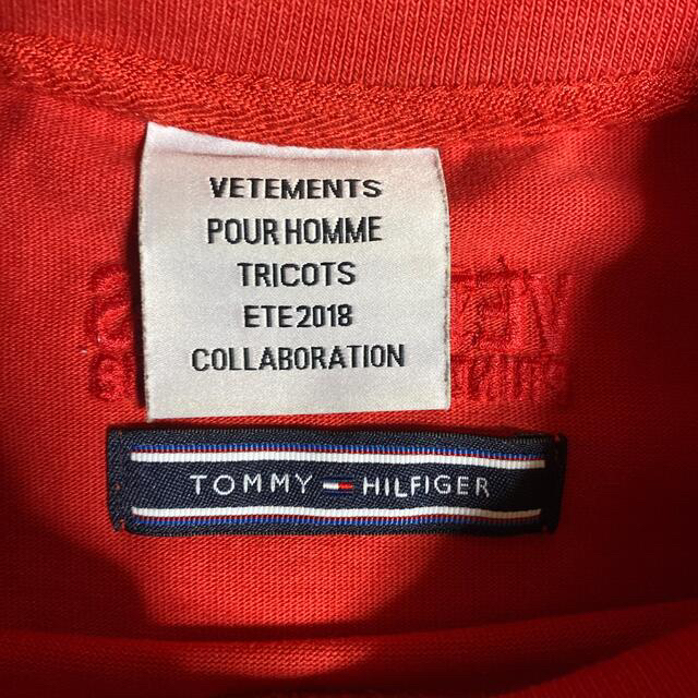 Balenciaga(バレンシアガ)の  『確実正規品』VETEMENTS × TOMMY HILFIGER メンズのトップス(Tシャツ/カットソー(七分/長袖))の商品写真