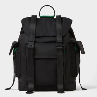 ザラ(ZARA)の個人出品 超レア ZARA ブラック バックパック 大容量 防雨 (バッグパック/リュック)