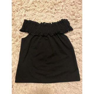 ザラ(ZARA)のzara オフショルダー トップス(カットソー(半袖/袖なし))