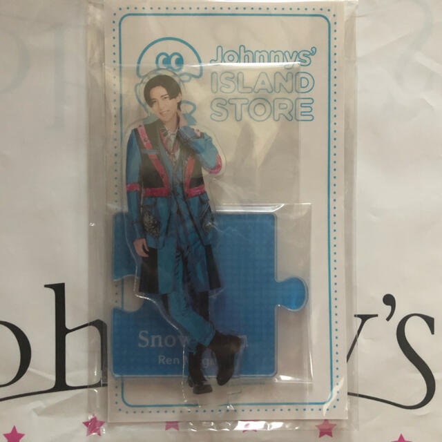 Johnny's(ジャニーズ)のSnowMan・目黒蓮さん　アクリルスタンド エンタメ/ホビーのタレントグッズ(アイドルグッズ)の商品写真