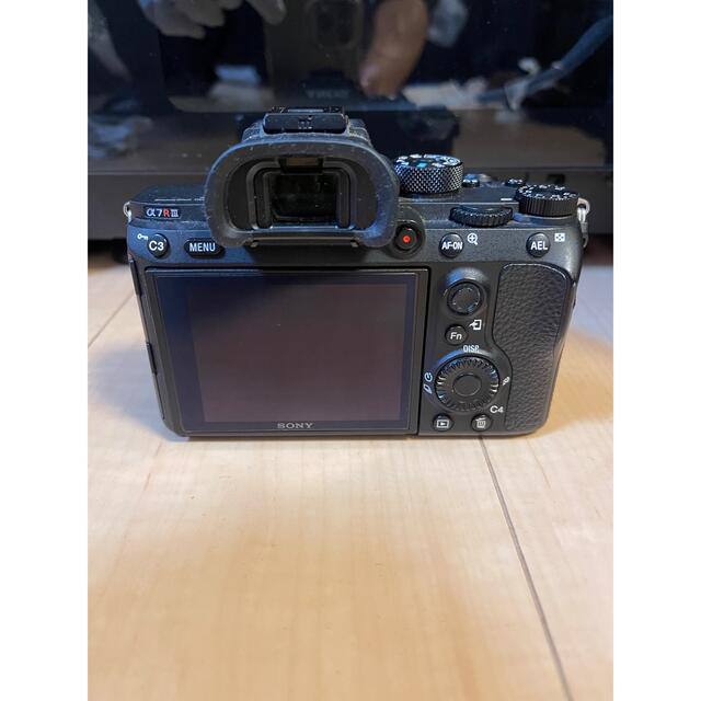 SONY(ソニー)のα7rⅲ ILCE-7RM3 SONY ボディ スマホ/家電/カメラのカメラ(ミラーレス一眼)の商品写真