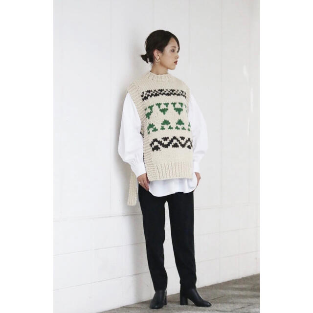 HYKE COWICHAN SWEATER VEST ブラック　サイズ1