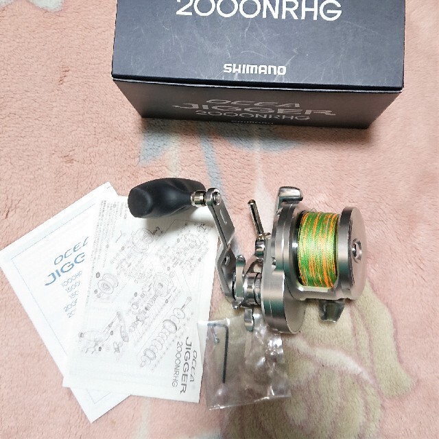 17オシアジガー2000PG,FRレバー、新品4号/300m巻き ジグ11本付き 4