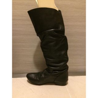 ザラ(ZARA)のZARA レザーロングブーツ 黒 ブラック ザラ(ブーツ)