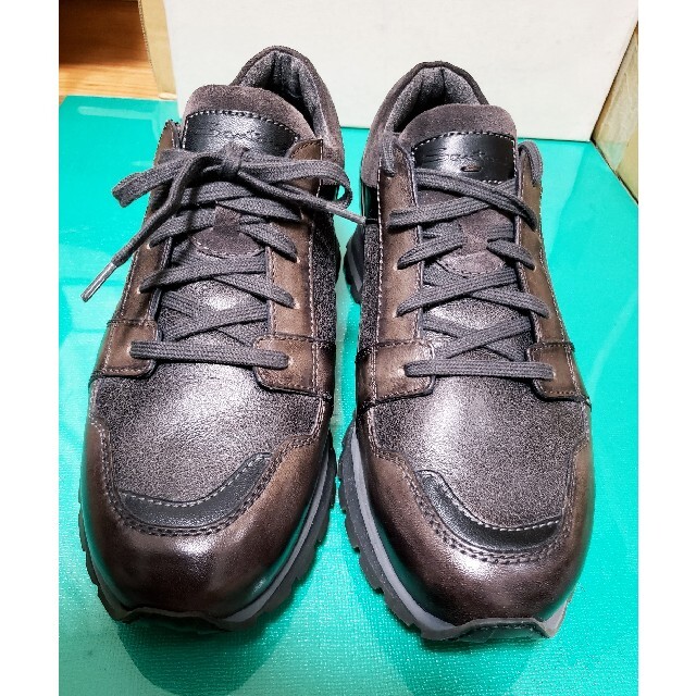 Santoni(サントーニ)の【未使用】Santoni　サントーニ レザースニーカー　ダークブラウン　６ハーフ メンズの靴/シューズ(スニーカー)の商品写真