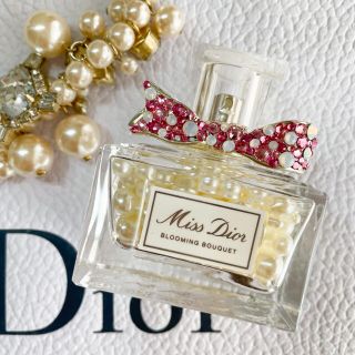 ディオール(Dior)の【turychan様専用 】Miss Dior❤️パール瓶✨(インテリア雑貨)