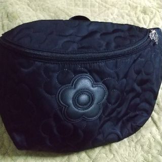 MARY QUANT(ボディバッグ/ウエストポーチ)のフリマアイテム一覧 MARY QUANT(ボディバッグ/ウエストポーチ)のフリマアイテム一覧