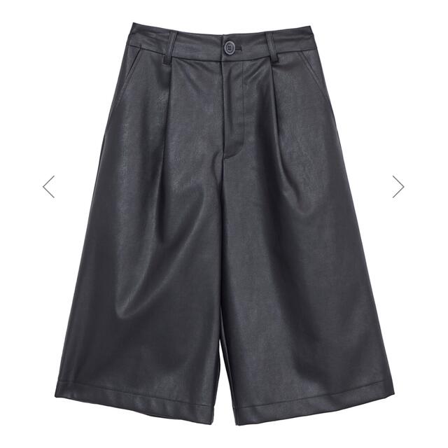 美品　アメリヴィンテージ　VEGAN LEATHER BERMUDA PANTS