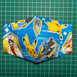 ポケモン(ポケモン)のピカチュウ　ポケモン　キッズインナーマスク　ハンドメイド　キャラクター　こども(外出用品)