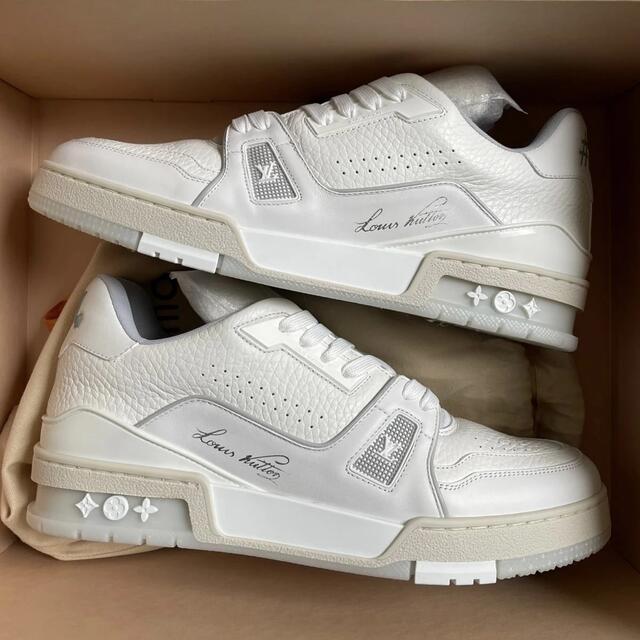 現品限り一斉値下げ! LOUIS VUITTON - LOUIS VUITTON TRAINER SNEAKER