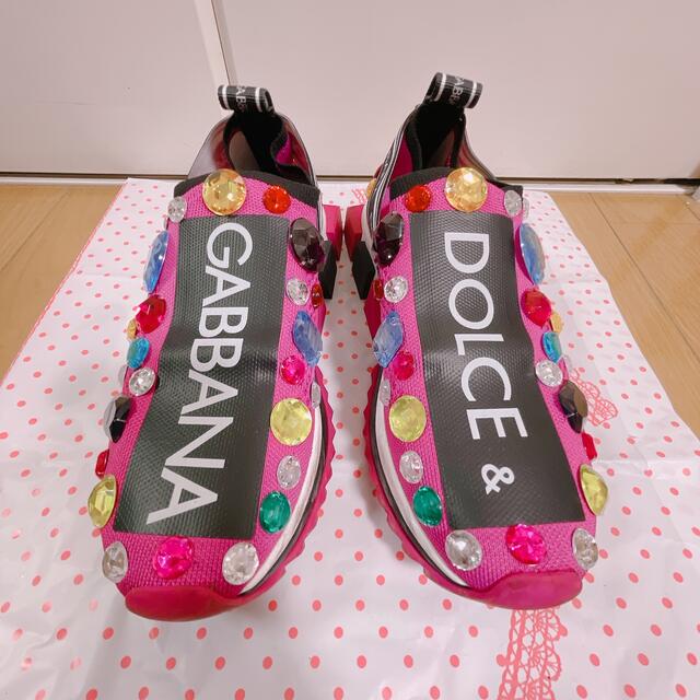 DOLCE&GABBANA(ドルチェアンドガッバーナ)の【1/14削除予定】ドルガバ ピンク ビジュー スニーカー 23cm レディースの靴/シューズ(スニーカー)の商品写真