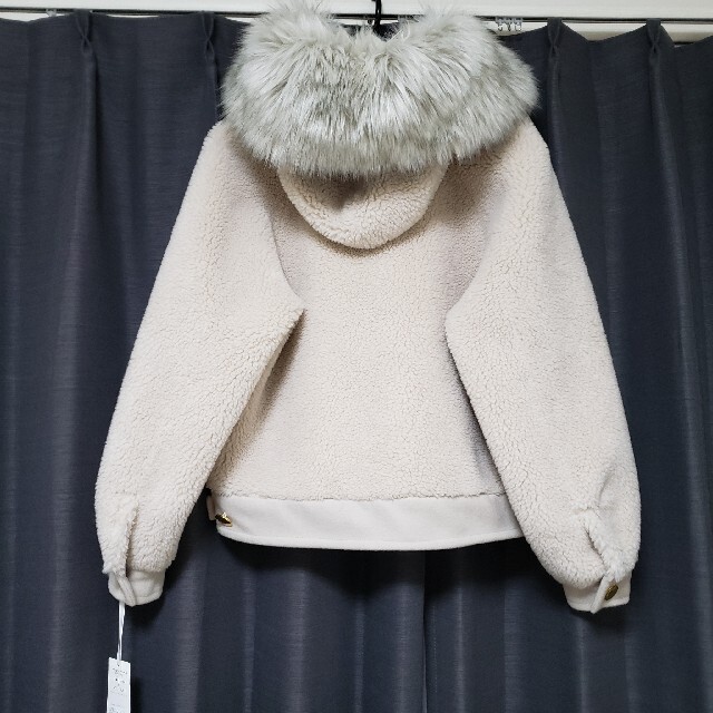 グレースコンチネンタル★ボアフードジャケット 新品 mtsn1mamuju.sch.id