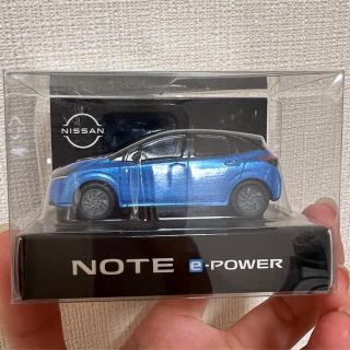 ニッサン(日産)の日産NOTE e-power プルバックカー(ミニカー)