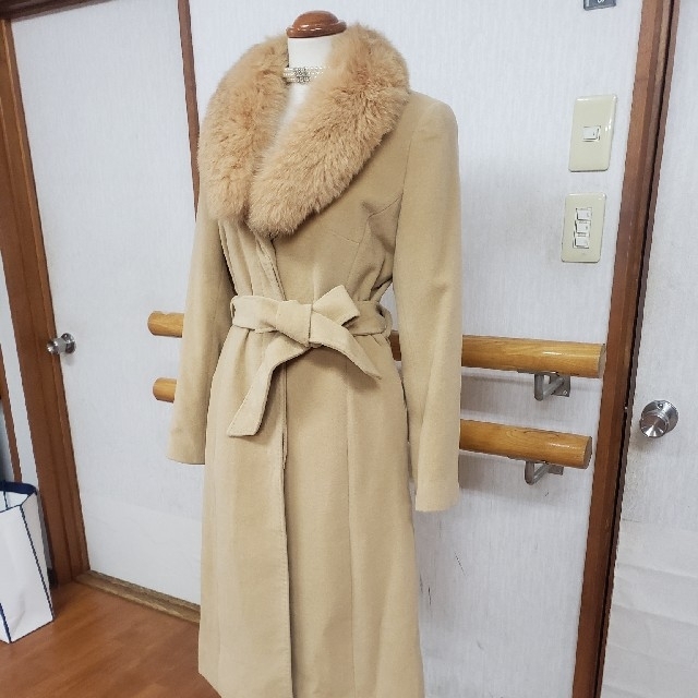 ケミスト アンゴラ100%ロングコート ブルーフォックスファー 美品の