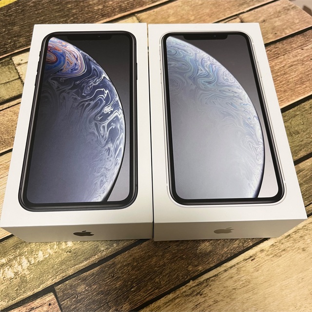 【新品】iPhoneXR 64GB 白黒2台セット【未開封】