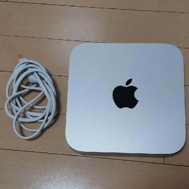 Apple Mac mini 2014 MGEN2J/A Core i5 2.6 スマホ/家電/カメラのPC/タブレット(デスクトップ型PC)の商品写真