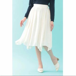 ジルバイジルスチュアート(JILL by JILLSTUART)の新品タグ付】JILL by JILLSTUART/ミックスメディアレーススカート(ひざ丈スカート)