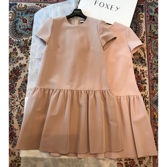 FOXEY(フォクシー)の👗💞フォクシーワンピース✨新品未使用42 レディースのワンピース(ひざ丈ワンピース)の商品写真