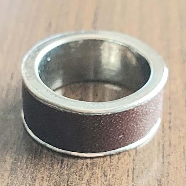 リング シルバー 17号 レザー 革 メンズのアクセサリー(リング(指輪))の商品写真
