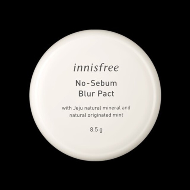 Innisfree(イニスフリー)のイニスフリー ノーセバム ブラーパクト  8.5ml コスメ/美容のベースメイク/化粧品(フェイスパウダー)の商品写真