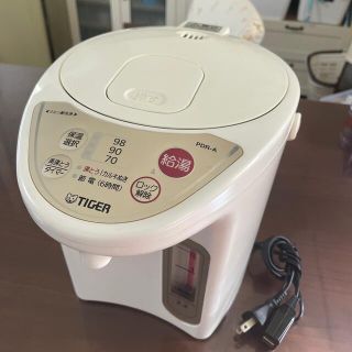 タイガー(TIGER)のタイガーマイコン電動ポット　PDR-A220 2.2L アーバンホワイト(電気ポット)